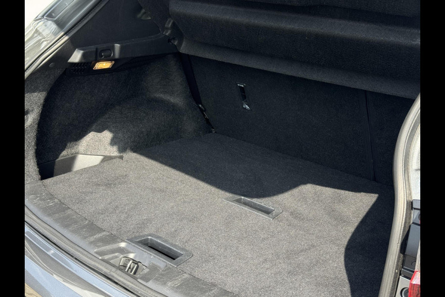 Nissan QASHQAI 1.3 DIG-T N-Connecta PANODAK | NAVI-CARPLAY | TREKHAAK | LAGE KM STAND