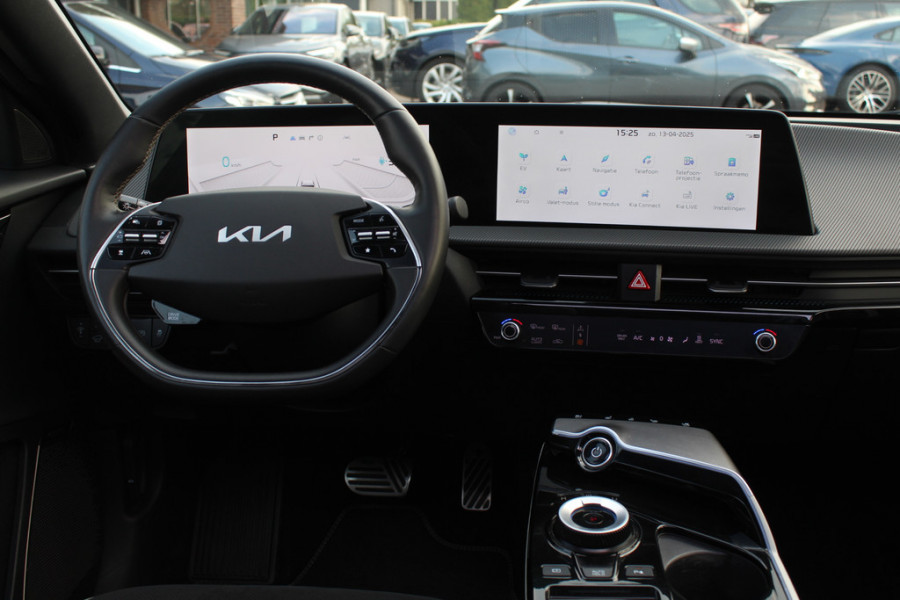 Kia Ev6 GT-Line 77.4 kWh / Full option! / Panoramadak / 360Camera / Head-up / Keyless / 19'' / Half leder / Matrix LED / DAB / ACC / Stoelverwarming V+A / Warmtepomp