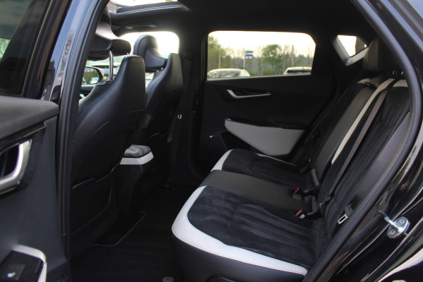 Kia Ev6 GT-Line 77.4 kWh / Full option! / Panoramadak / 360Camera / Head-up / Keyless / 19'' / Half leder / Matrix LED / DAB / ACC / Stoelverwarming V+A / Warmtepomp