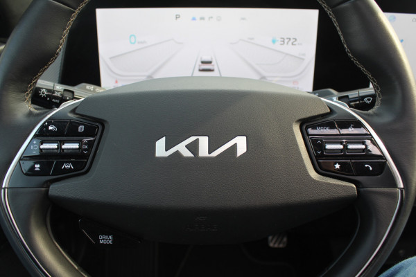 Kia Ev6 GT-Line 77.4 kWh / Full option! / Panoramadak / 360Camera / Head-up / Keyless / 19'' / Half leder / Matrix LED / DAB / ACC / Stoelverwarming V+A / Warmtepomp