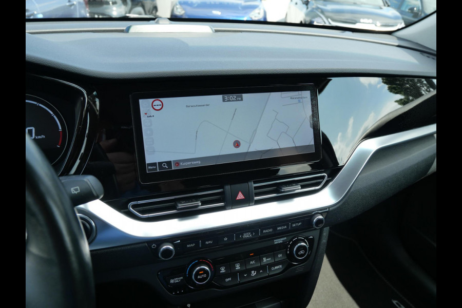 Kia e-Niro ExecutiveLine 64 kWh | Stoel Verkoeling | Schuif/Kantel dak | Elek. Stoelen |