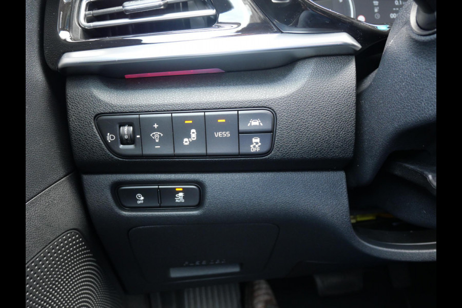 Kia e-Niro ExecutiveLine 64 kWh | Stoel Verkoeling | Schuif/Kantel dak | Elek. Stoelen |