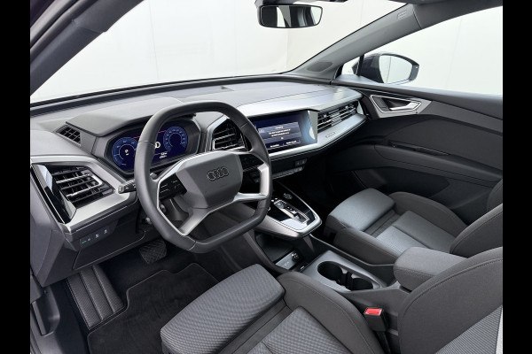 Audi Q4 e-tron 40 Launch Edition Advanced 82kWh Trekhaak Sportstoelen+Verwarmd Apple Carplay Android Auto Navi Ecc Pdc Elek.Achterklep Matrix Led Cruise Control Lmv 19" Isofix DAB 1.000KG Trekgewicht 1e Eigenaar Origineel Nederlandse Auto
