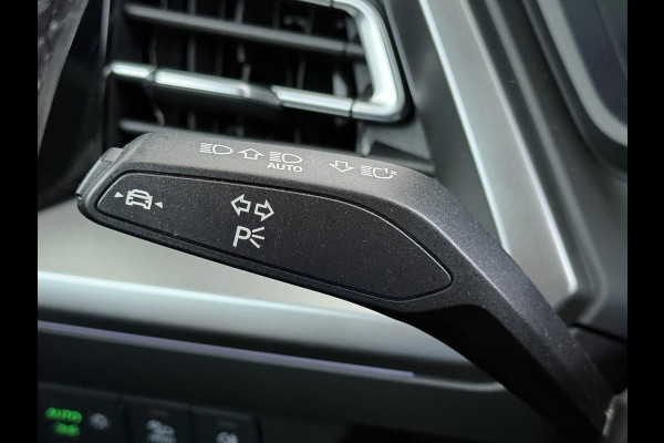 Audi Q4 e-tron 40 Launch Edition Advanced 82kWh Trekhaak Sportstoelen+Verwarmd Apple Carplay Android Auto Navi Ecc Pdc Elek.Achterklep Matrix Led Cruise Control Lmv 19" Isofix DAB 1.000KG Trekgewicht 1e Eigenaar Origineel Nederlandse Auto