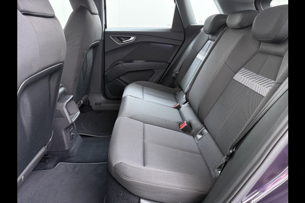 Audi Q4 e-tron 40 Launch Edition Advanced 82kWh Trekhaak Sportstoelen+Verwarmd Apple Carplay Android Auto Navi Ecc Pdc Elek.Achterklep Matrix Led Cruise Control Lmv 19" Isofix DAB 1.000KG Trekgewicht 1e Eigenaar Origineel Nederlandse Auto