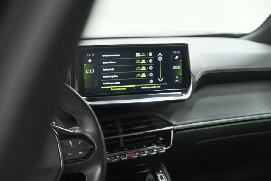 Peugeot 2008 PureTech 130 GT Pack | Leer-Pakket | Dodehoekdetectie | Camera | Navigatie