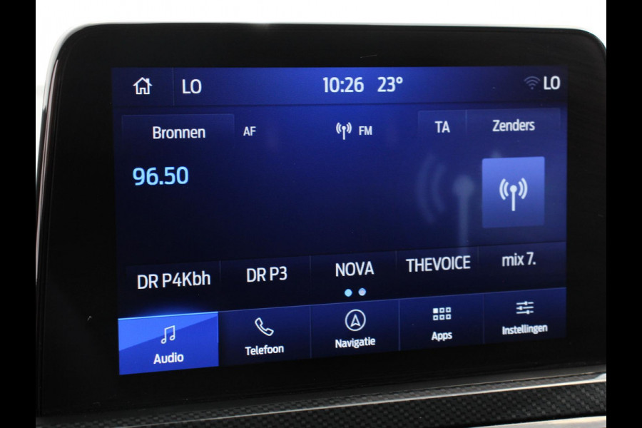 Ford Kuga 2.5 PHEV ST-Line X AUtomaat B&O Climate Control Navigatie Camera Elektrische Achterklep Verwarmbare voorstoelen Parkeersensoren voor & achter Verwarmbare voorruit Lichtmetalen velgen Trekhaak