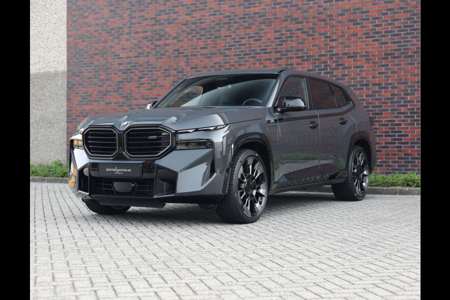 BMW XM PHEV 30 kWh | M Drivers Pack - Bowers&Wilkins