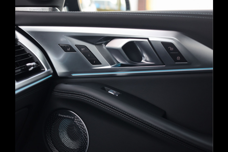 BMW XM PHEV 30 kWh | M Drivers Pack - Bowers&Wilkins