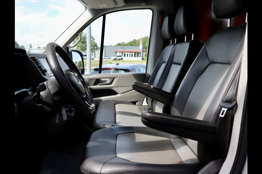 Volkswagen Crafter 35 2.0 TDI L3H3 3000KG TREKHAAK