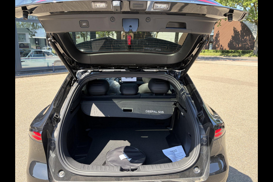 Changan Deepal S05 MAX 200KW | NIEUWE AUTO | PANORAMADAK | 20" LMV | 360° CAMERA | HEAD-UP DISPLAY | LEDEREN BEKLEDING | STOELVERWARMING | FULL OPTIONS | FABRIEKSGARANTIE T/M 2033 |