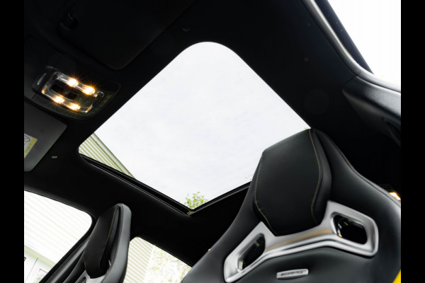 Mercedes-Benz A-Klasse AMG 45 S 4MATIC+ - Pano - Schaalstoelen - Milltek Uitlaat - Distronic