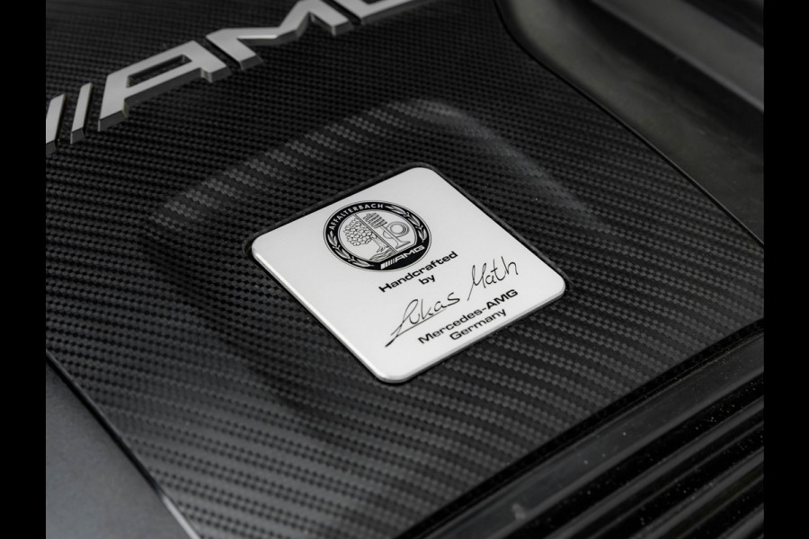 Mercedes-Benz A-Klasse AMG 45 S 4MATIC+ - Pano - Schaalstoelen - Milltek Uitlaat - Distronic