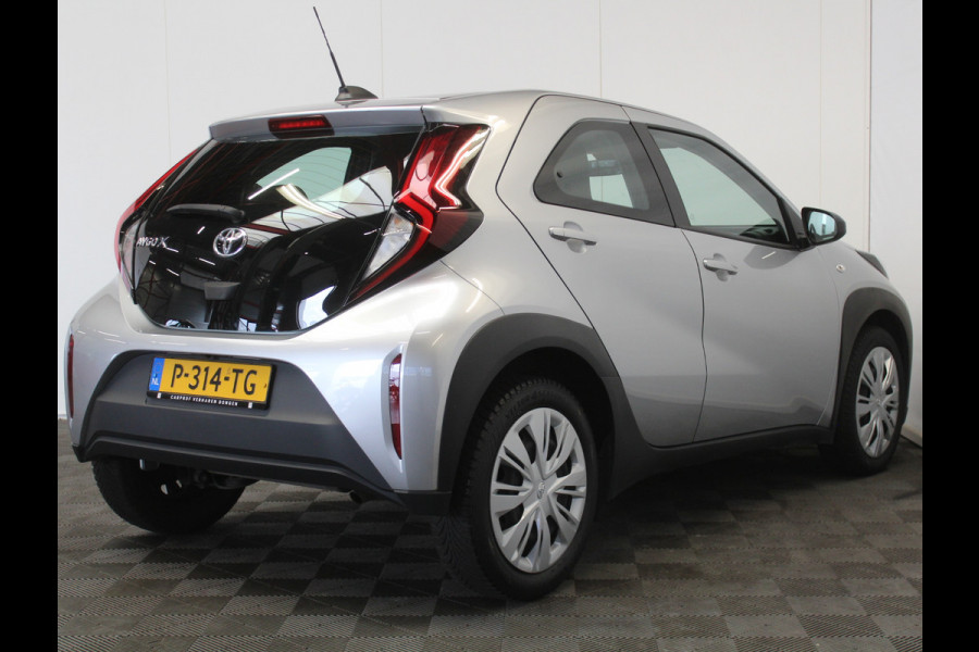 Toyota Aygo X 1.0 VVT-i MT Play AIRCO | CARPLAY | CAMERA | LED | DAB | ADAPCRUISE | BLUETOOTH