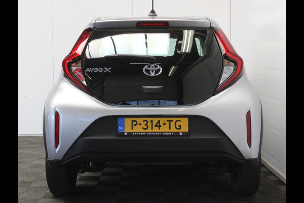 Toyota Aygo X 1.0 VVT-i MT Play AIRCO | CARPLAY | CAMERA | LED | DAB | ADAPCRUISE | BLUETOOTH