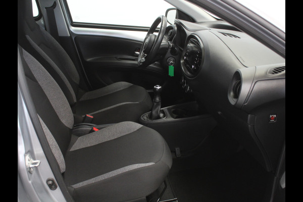Toyota Aygo X 1.0 VVT-i MT Play AIRCO | CARPLAY | CAMERA | LED | DAB | ADAPCRUISE | BLUETOOTH