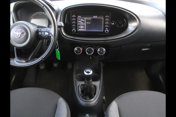 Toyota Aygo X 1.0 VVT-i MT Play AIRCO | CARPLAY | CAMERA | LED | DAB | ADAPCRUISE | BLUETOOTH