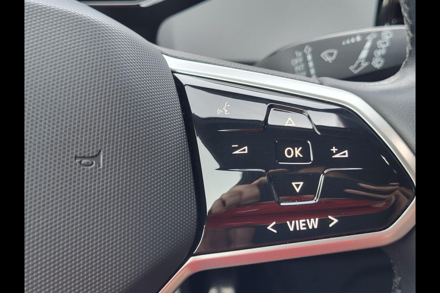 Volkswagen ID.3 First Plus 58 kWh SOH 92,2% | Adaptive cruise control | IQ-light | 2de eigenaar | PDC v+a | 19'' velgen | Dealeronderhouden!