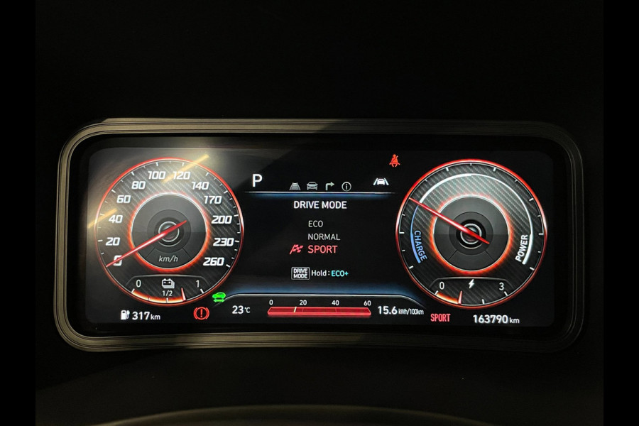 Hyundai Kona EV 64 kWh|FACELIFT MODEL|100% SOH|3-FASE|DIGITAL COCKPIT|CAMERA|CARPLAY|KRELL AUDIO|NAP|NL-AUTO|1e EIGENAAR|INCL.BTW|