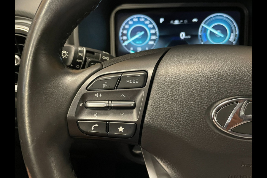 Hyundai Kona EV 64 kWh|FACELIFT MODEL|100% SOH|3-FASE|DIGITAL COCKPIT|CAMERA|CARPLAY|KRELL AUDIO|NAP|NL-AUTO|1e EIGENAAR|INCL.BTW|