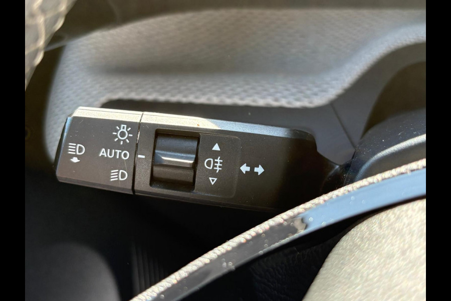 Citroën ë-C3 Max 113pk 44 kWh Navigatie/Camera/Parkeerhulp/Carplay-android