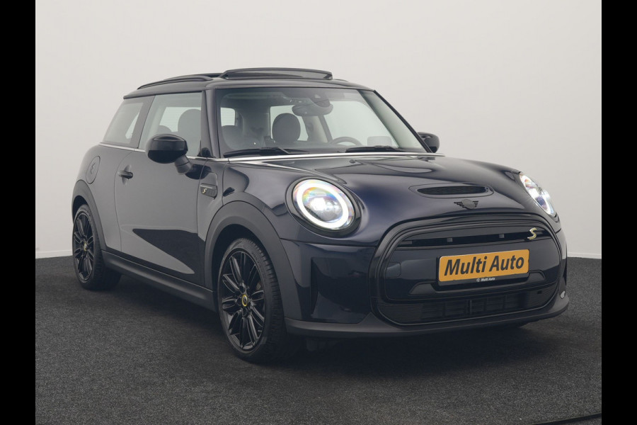 MINI Electric MINI Yours 32,6 kWh 184pk Dealer O.H. | Panodak | Head Up | Camera | Lederen Sportstoelen Verwarmd | Apple Carplay | Cruise Control | Navigatie | DAB |