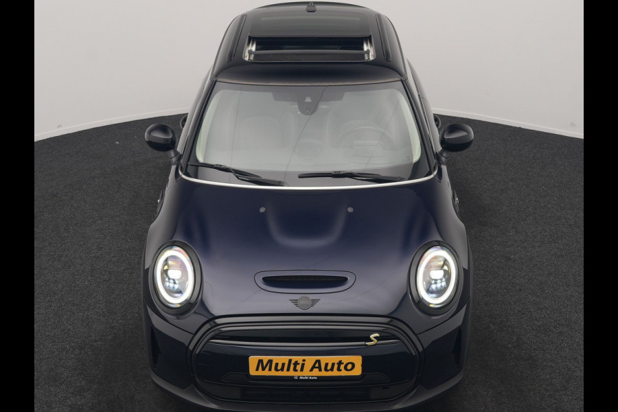MINI Electric MINI Yours 32,6 kWh 184pk Dealer O.H. | Panodak | Head Up | Camera | Lederen Sportstoelen Verwarmd | Apple Carplay | Cruise Control | Navigatie | DAB |