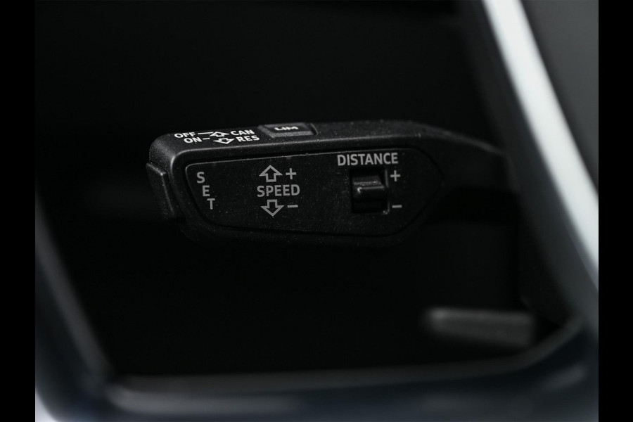 Audi e-tron e-tron 55 quattro advanced 95 kWh | Panoramadak | Luchtvering | 360 Camera | Adaptive Cruise | Memory Seats |