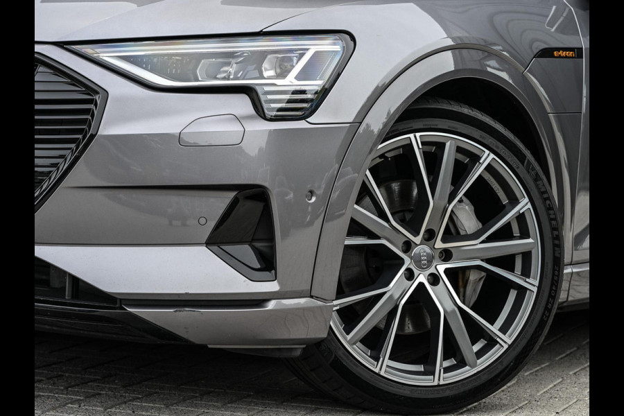 Audi e-tron e-tron 55 quattro advanced 95 kWh | Panoramadak | Luchtvering | 360 Camera | Adaptive Cruise | Memory Seats |