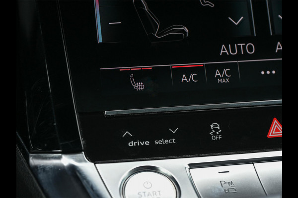 Audi e-tron e-tron 55 quattro advanced 95 kWh | Panoramadak | Luchtvering | 360 Camera | Adaptive Cruise | Memory Seats |