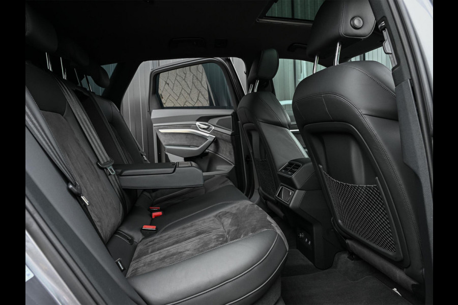 Audi e-tron e-tron 55 quattro advanced 95 kWh | Panoramadak | Luchtvering | 360 Camera | Adaptive Cruise | Memory Seats |