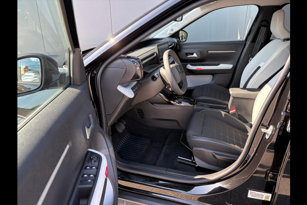 Citroën ë-C3 Max 113pk 44 kWh Navigatie/Camera/Parkeerhulp/Carplay-android