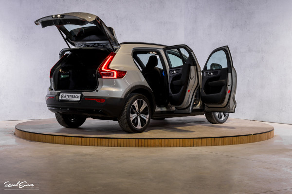 Volvo XC40 Recharge Ultimate 70 kWh | Panoramadak | Harman Kardon | Adaptieve cruise | Memory | Blis |