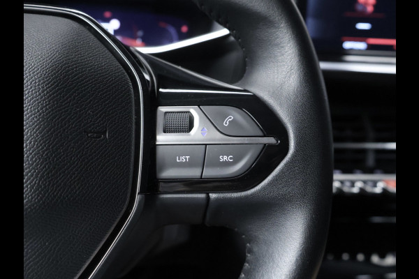 Peugeot 2008 1.2 PureTech Allure Pack (APPLE CARPLAY,LED,NAVI,CAMERA,PDC,SPORTSTOELEN,CLIMATE,CRUISE,LM VELGEN,NETTESTAAT)