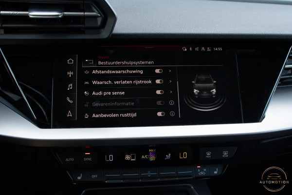 Audi A3 Sportback 40 TFSIe Edition PANO LED CAMERA PARKEER LEDER