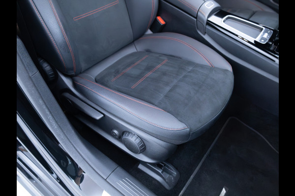 Mercedes-Benz A-Klasse 250 e Star Edition AMG Line Night Facelift | Adap. Cruise | Stoelverw. | Sfeerverlichting | Navigatie | App. connect | Camera, Dodehoek waarschuwing