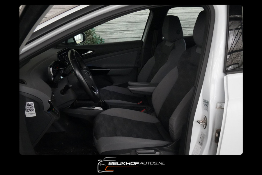 Volkswagen ID.4 77 kWh Trekhaak Adaptive Cruise Navi Soh 94%