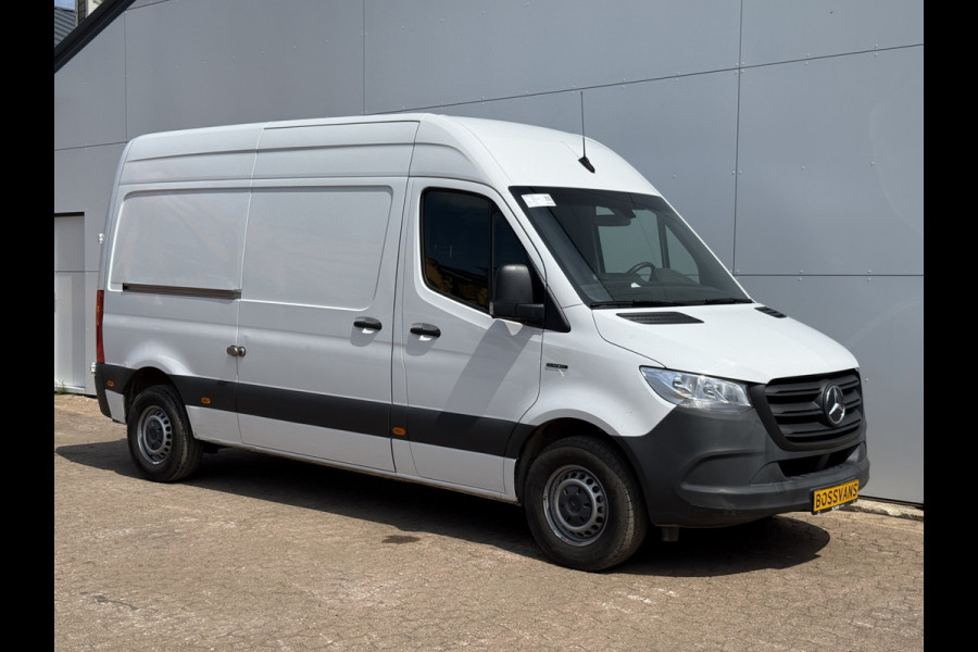 Mercedes-Benz eSprinter 312 55kWh L2H2 Elektrisch 145km WLTP 95% (SOH) 80kw Snelladen Climate Control Camera
