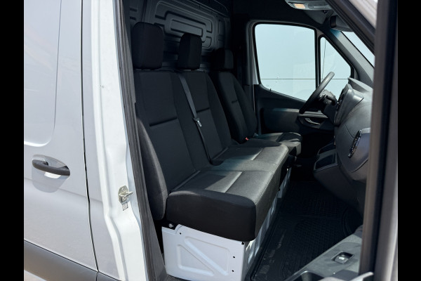 Mercedes-Benz eSprinter 312 55kWh L2H2 Elektrisch 145km WLTP 95% (SOH) 80kw Snelladen Climate Control Camera