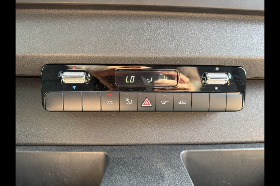 Mercedes-Benz eSprinter 312 55kWh L2H2 Elektrisch 145km WLTP 95% (SOH) 80kw Snelladen Climate Control Camera