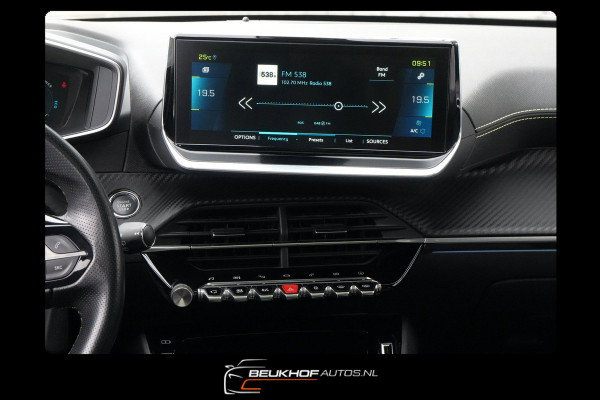 Peugeot e-2008 EV GT-Line 50 kWh Pano Carplay Cam Soh91.7%