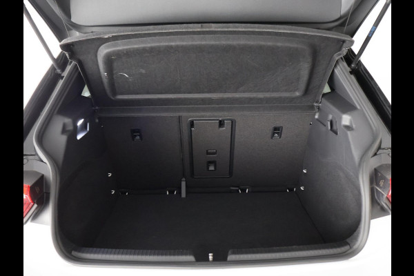 Volkswagen ID.3 FIRST PLUS 58 KWH 1e EIG SOD ACCU 90% GAR. 1-2031* BIJNA 2021. NAVI.STOEL EN STUUR VERWARMING ETC