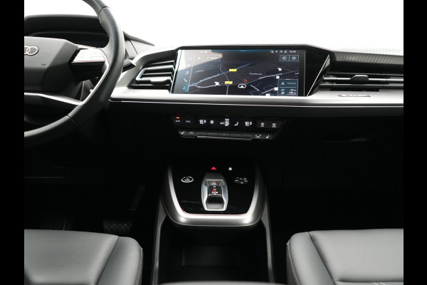 Audi Q4 e-tron 40 Advanced edition 82 kWh 204pk Dealer O.H. | Lederen Comfortzetels Verwarmd | Cruise Control | Virtual Cockpit | Navigatie | DAB | 19"L.M | Lane Assist |