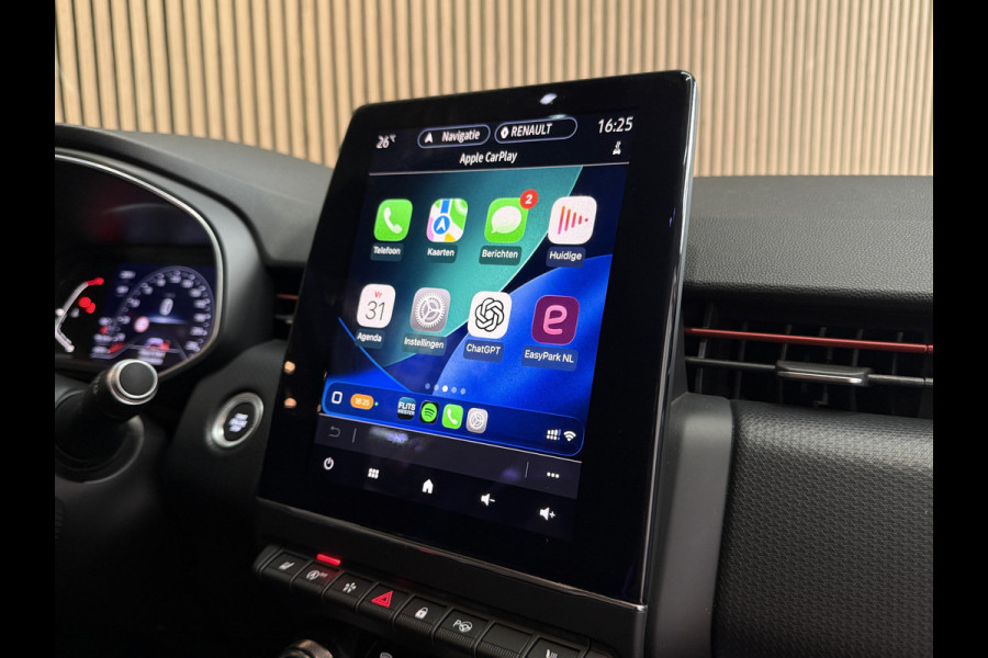 Renault Clio 1.0 TCe 100pk Edition One | Groot Navi | Bose | 17" | Camera | Stoel & Stuur verwarming | Carplay | 100 % Dealer onderhouden!