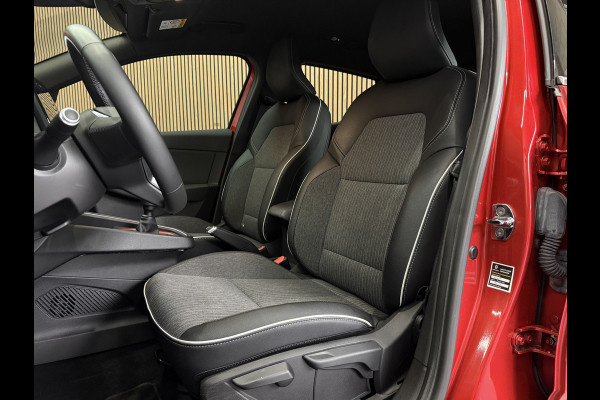 Renault Clio 1.0 TCe 100pk Edition One | Groot Navi | Bose | 17" | Camera | Stoel & Stuur verwarming | Carplay | 100 % Dealer onderhouden!