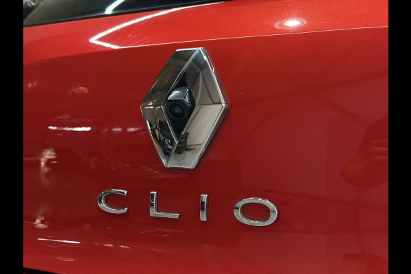 Renault Clio 1.0 TCe 100pk Edition One | Groot Navi | Bose | 17" | Camera | Stoel & Stuur verwarming | Carplay | 100 % Dealer onderhouden!