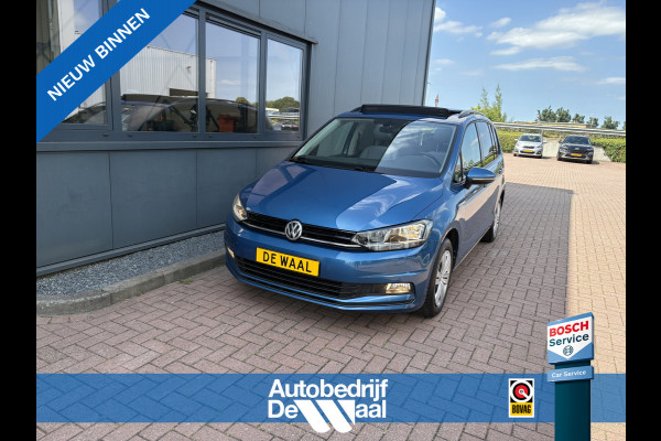 Volkswagen Touran 1.5 TSi 150pk DSG Comfortline 7-persoons SCHUIFDAK/LEDER/CAMERA/NAVI/ADAPT.CRUISE/WINTERPACK