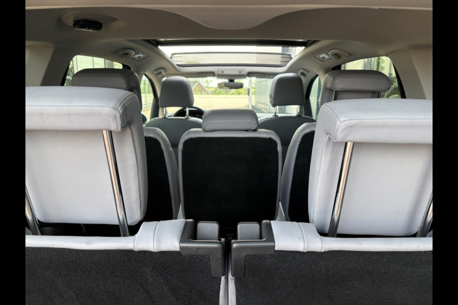 Volkswagen Touran 1.5 TSi 150pk DSG Comfortline 7-persoons SCHUIFDAK/LEDER/CAMERA/NAVI/ADAPT.CRUISE/WINTERPACK