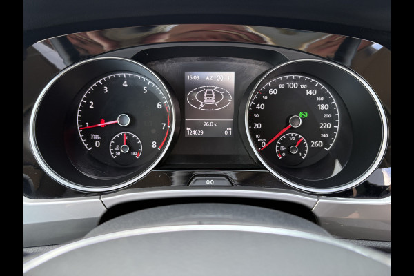 Volkswagen Touran 1.5 TSi 150pk DSG Comfortline 7-persoons SCHUIFDAK/LEDER/CAMERA/NAVI/ADAPT.CRUISE/WINTERPACK