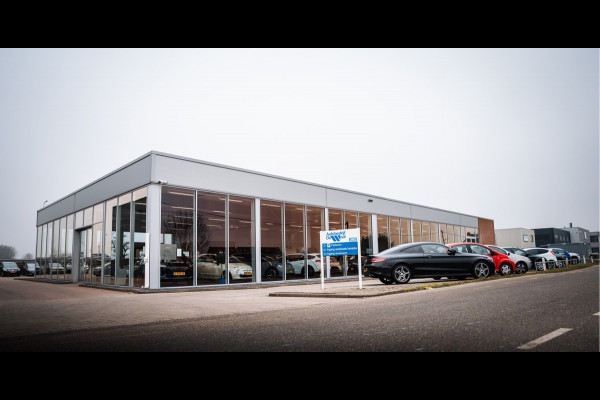 Volkswagen Touran 1.5 TSi 150pk DSG Comfortline 7-persoons SCHUIFDAK/LEDER/CAMERA/NAVI/ADAPT.CRUISE/WINTERPACK